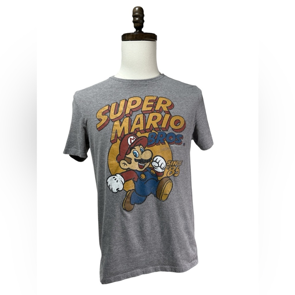 Super Mario Bros. Short Sleeve Crew Neck T-Shirt Nintendo Gray Old Navy M